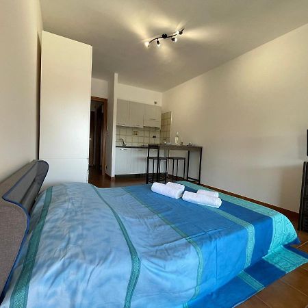 Suite Mono Orchidea - Box Auto & Terrazzo San Remo Zewnętrze zdjęcie
