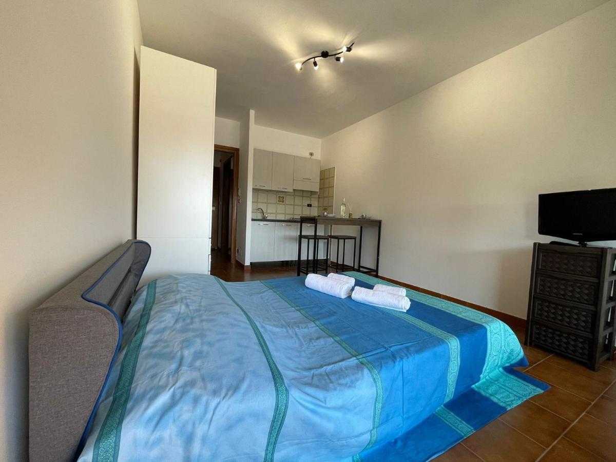 Suite Mono Orchidea - Box Auto & Terrazzo San Remo Zewnętrze zdjęcie